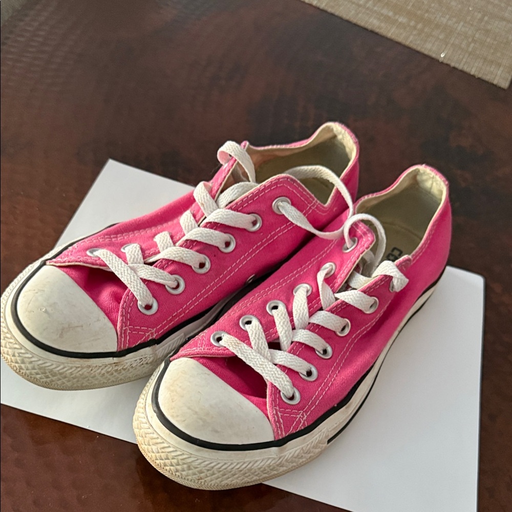 Women’s Vibrant Pink Sneakers